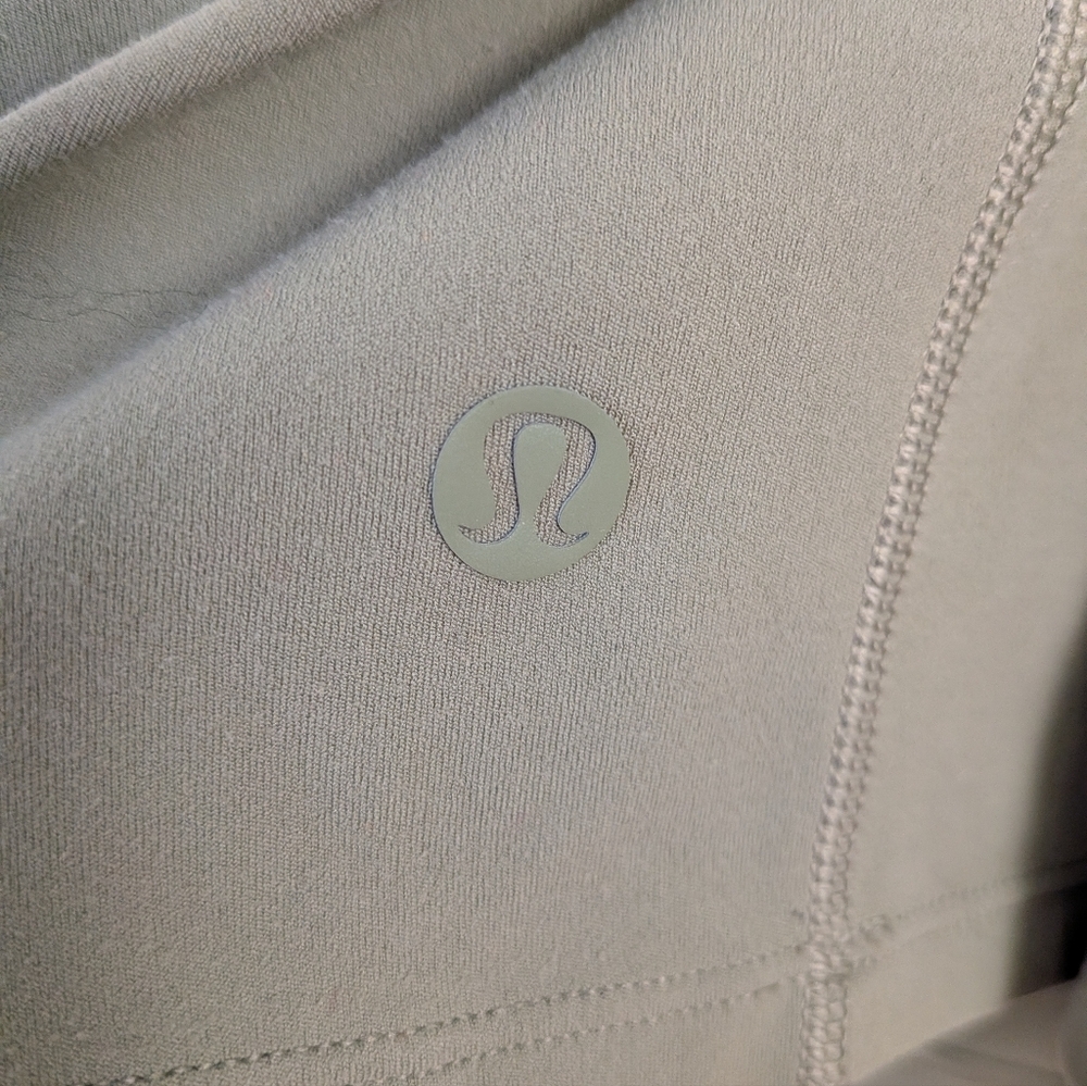 Lululemon Key to Balance Tank top Rosemary Green size 8 - Picture 7 of 9